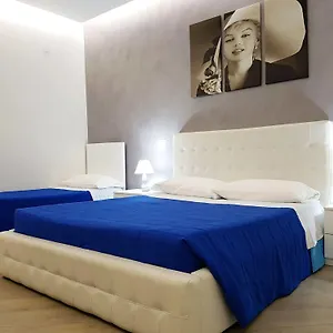 Domus Barberini 2*, Roma Italia