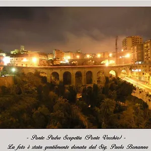 Tarasia , Ragusa Italia
